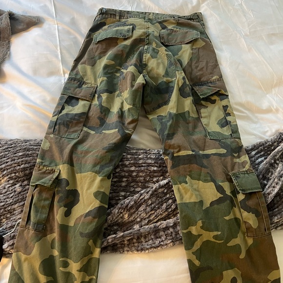 Local European camo pants - Picture 3 of 5